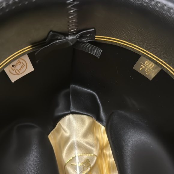 SOLD - Picture 7 of 7